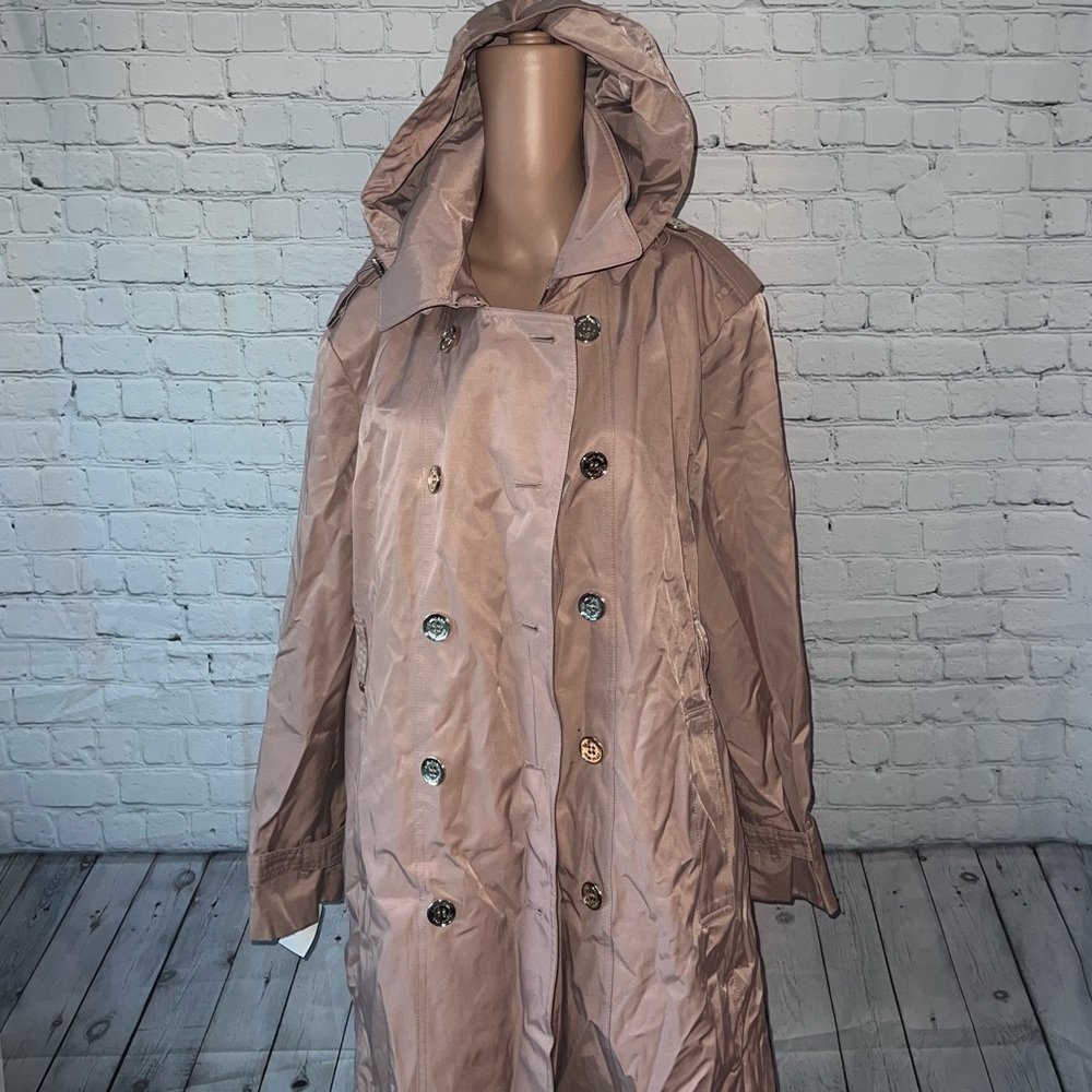 BRAND NWT Calvin Klein Tan Trench Coat with Gold Buttons size 2X